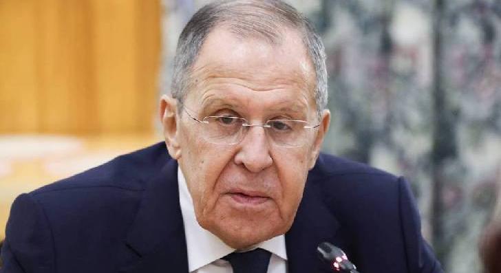 Lavrov: a NATO „elvetette az illemet"