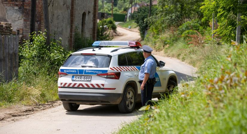 Balesetet okozott, majd tovább hajtott egy sofőr Bodajk közelében: szemtanúkat keres a rendőrség