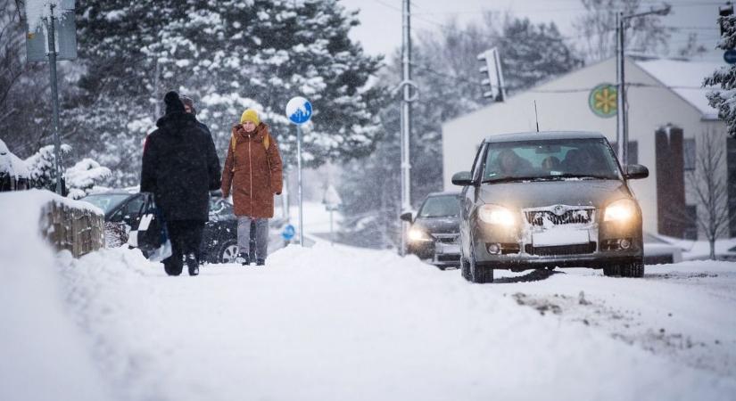 Hókedvelők figyelem! Hihetetlen sebességgel érkezhet idén a fehér karácsony