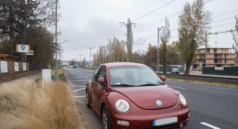 Parkolás a főúton: mindenki jót akart