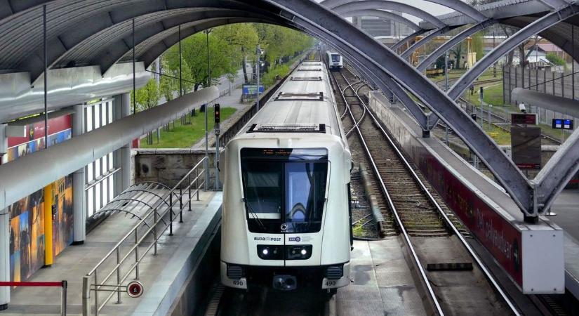 Rengeteg ember a Duna alatt rekedt, a teljes vonalon nem jár az M2-es metró