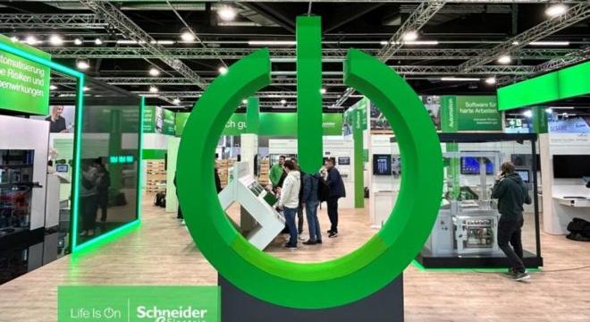 Új ipari automatizálási megoldásokat mutatott be a Schneider Electric