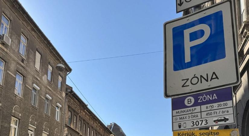 Ezt mindenki megérzi: brutálisan drágul a parkolás Budapesten – térkép