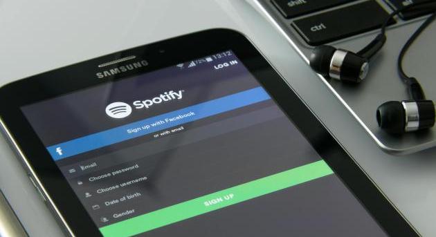 Erősen korlátozza webes API-ja használatát a Spotify