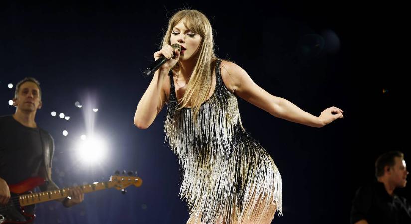 Bocsánatot kért Taylor Swifttől a Billboard magazin egy kínos baklövés miatt