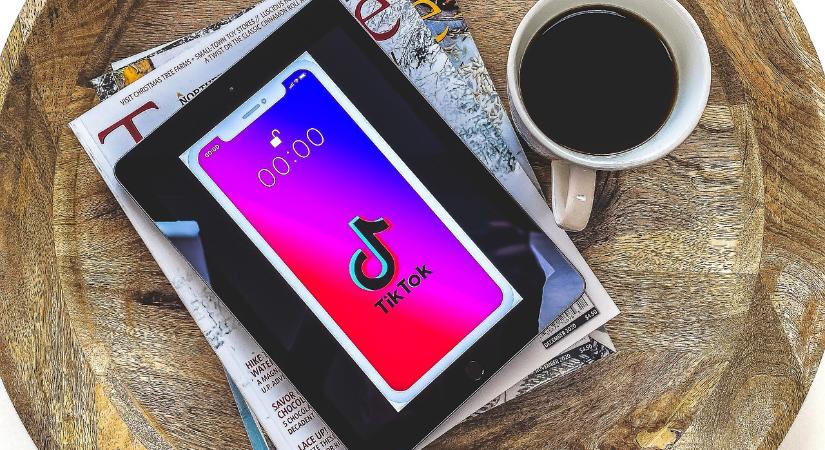Mégsem kérik a TikTok romániai felfüggesztését