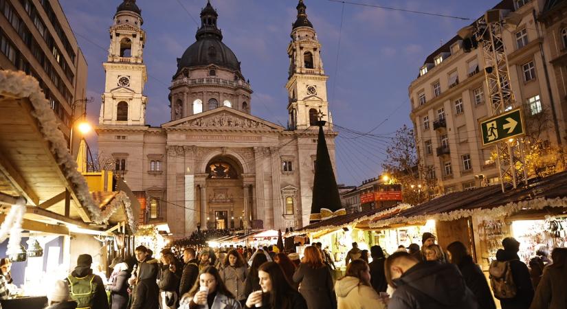 Elképesztő elismerés: világelső lett a budapesti karácsonyi vásár