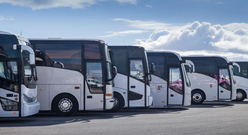 Fővárosi rendelet: lehetőség, de inkább pofon a turistabuszoknak