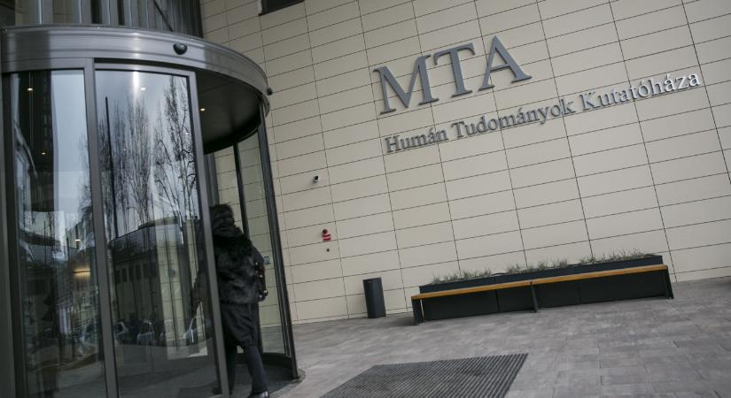 Megmagyarázta az MTA, miért méltányos a kormány 80 milliárdos ajánlata az akadémiai ingatlanvagyonért