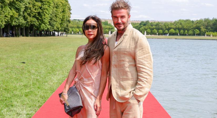 Friss fotón a meseszép David és Victoria Beckham lánya, félelmetes, mennyire hasonlít a szüleire a 13 éves tini