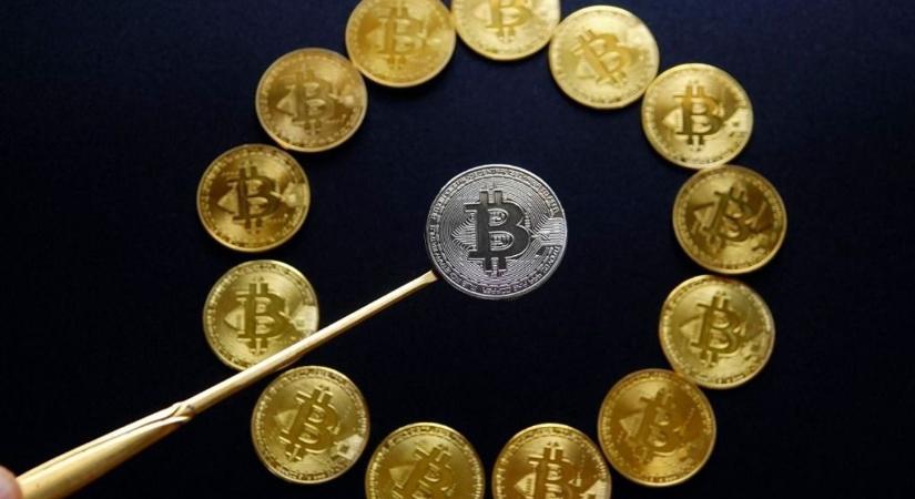 Annyi pénz dőlhetett a bitcoin-ETF-ekbe novemberben, mint még soha