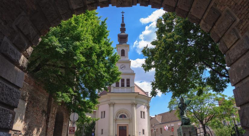 Lezárják a Bécsi kaput