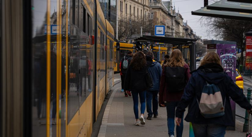 Ismét pótlóbuszozni kell a 6-os villamos helyett