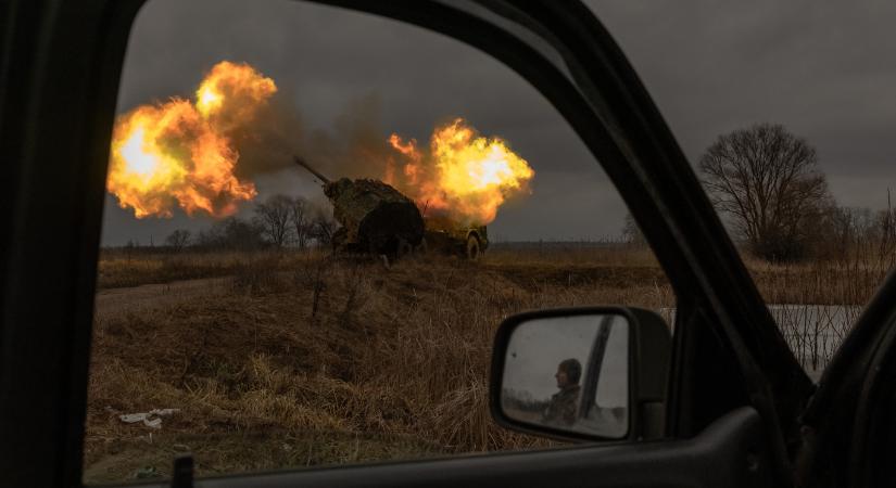 A brit hírszerzés vezetője veszélyesnek látja a világ állapotát