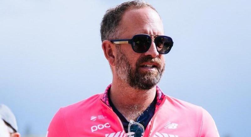 Országútis hírek külföldről: ismét kifakadt az UCI-ra Vaughters, kikerült a Dwars door útvonalából a Kanarieberg, EPO-val akadt fenn a tehetség