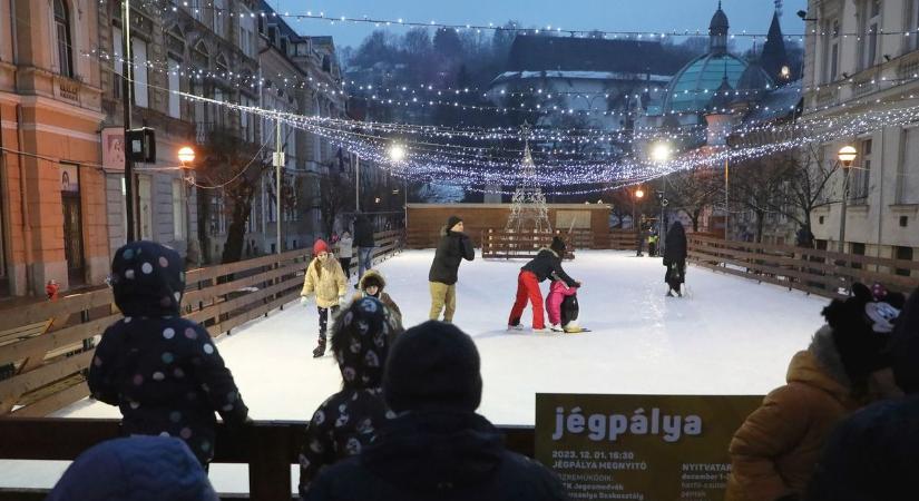 Már majdnem 100 korcsolyapálya üzemel országszerte