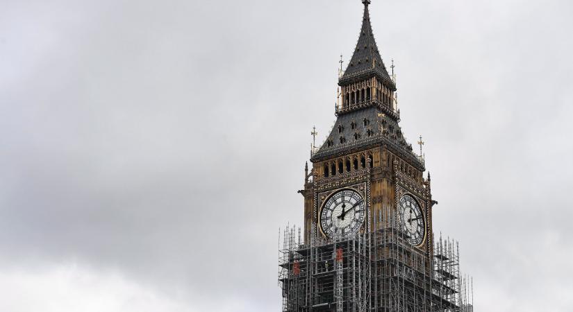 Több mint százezren tüntettek Londonban a palesztinok mellett