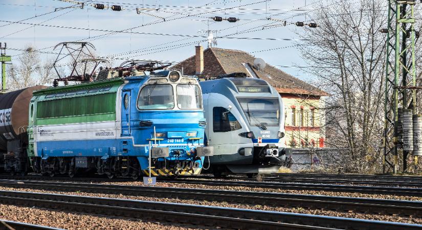 Áthaladt a tiltó jelzésen egy vonat Ferencváros állomáson, szünetelt a forgalom a Keleti felé