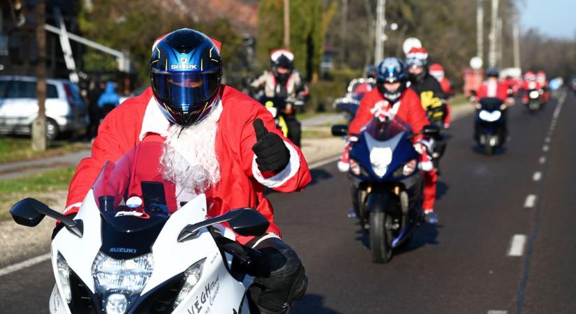 Motoros Mikulások csaltak mosolyt a gyerekek arcára – a nap legfontosabb hírei egy helyen