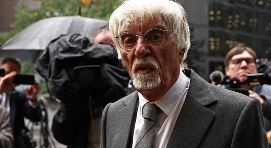 Bernie Ecclestone eladja a Forma-1-es gyűjteményét, legendás autókat dob piacra