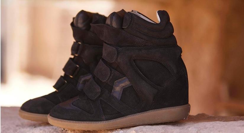 Te imádtad vagy utáltad? 2025 nagy visszatérője a lesz wedge sneaker!