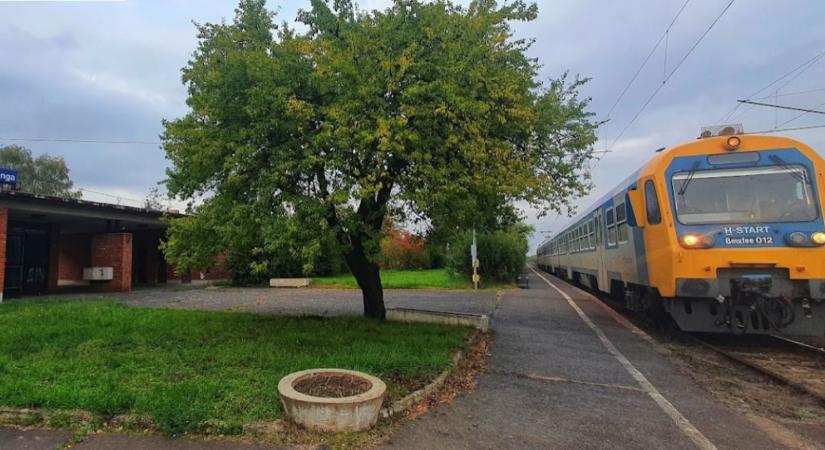 Szembement egymással két vonat Miskolc közelében, az ongai állomáson