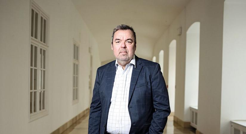 L. Simon László: A kormány igazán azzal segítene a vállalkozásokon és a napelemmel rendelkező lakosságon, ha a németekéhez hasonló rendszert vezetne be