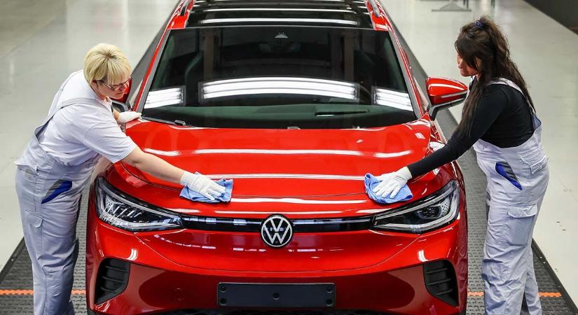 Nem hagyják annyiban a német munkások a Volkswagen leépítéseit