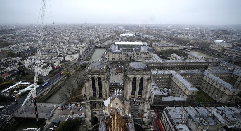 Trump részt vesz a Notre-Dame újranyitásán szombaton