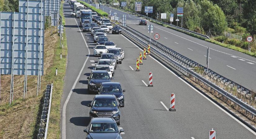 Autópálya: fennakadás van az alagútnál, klausztrofóbiások inkább kerüljenek!