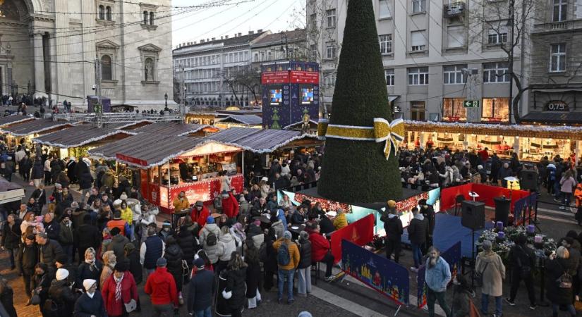 Havi egymilliót lehet keresni kürtöskalács-készítéssel a Bazilikánál