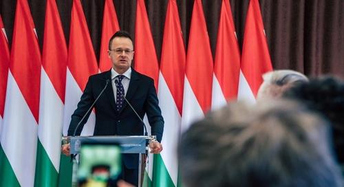 Szijjártó Péter: közel a Gazprombank elleni amerikai szankciók okozta problémák megoldása