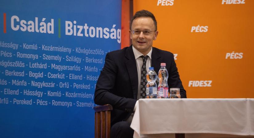 Szijjártó: közel a Gazprombank elleni amerikai szankciók okozta problémák megoldása (videó)