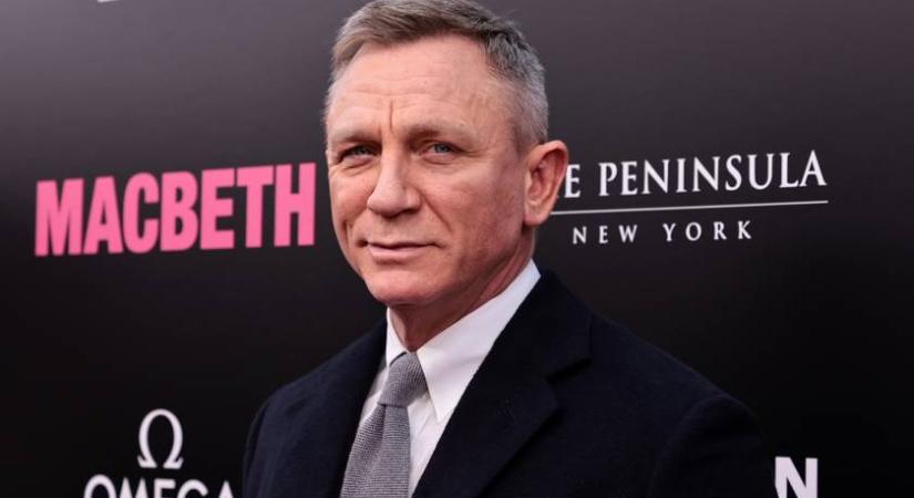 Daniel Craig a kamerák előtt osztotta ki a műsorvezetőt: ezzel bosszantotta fel a tévés