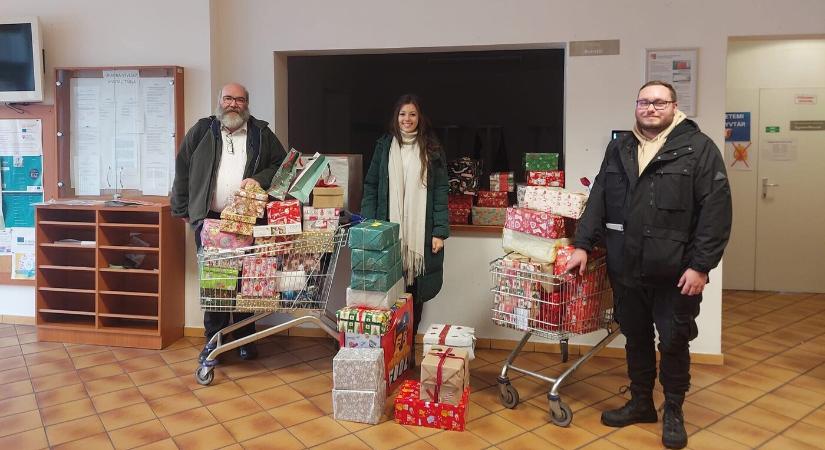 Egy csomag szeretet – a kárpátaljai gyerekeknek gyűjtenek a Selye Egyetemen is