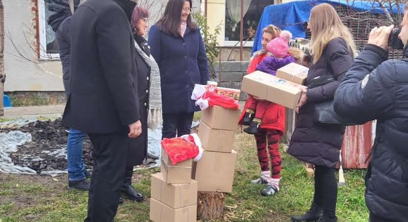 Akkumulátoripari cég “nagylelkű” felajánlásáról számolt be a debreceni önkormányzat