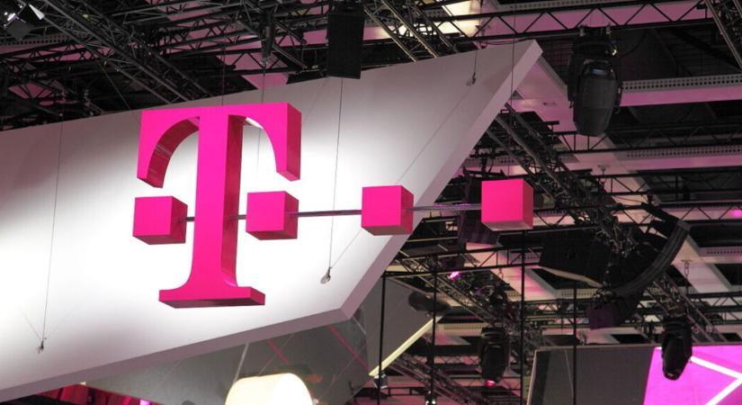 Változás a Magyar Telekom élén, távoznak a felsővezetők