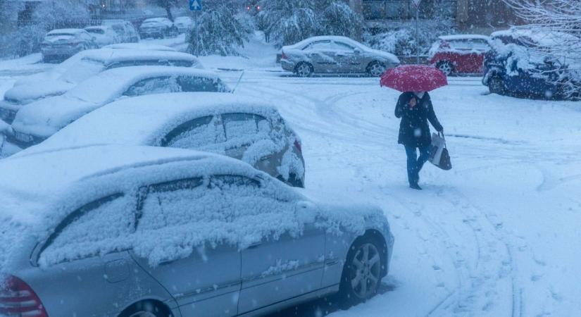 Karácsonyi havazás Debrecenben és extrém időjárás a nagyvilágban