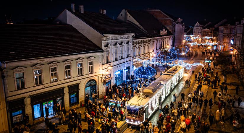 Idén is magyar lehet Európa legszebb adventi villamosa