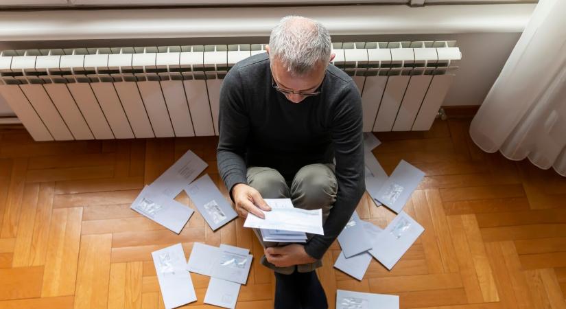 A háztartások hamarosan megemelt összegű számlákat kaphatnak, tovább késik az energiatámogatás