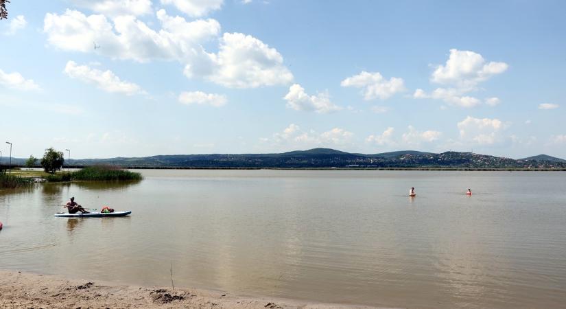 Mérgező anyagokat találhattak az ivóvízben a Velencei-tónál