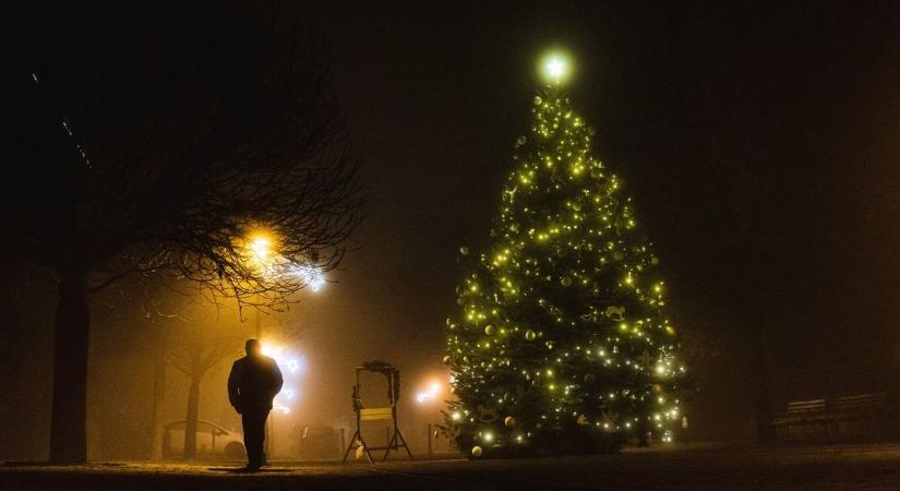 Ünnepvárás Szekszárdon: Adventi áhítatok és karácsonyi öröm az evangélikus gyülekezetben