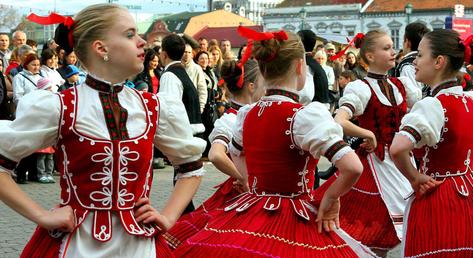 Felkerült a csárdás az UNESCO kulturális örökségeinek listájára