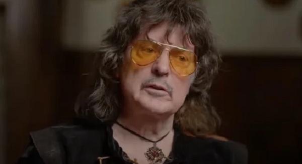 Ritchie Blackmore szörnyűnek tartja azokat a dalokat, amik manapság szólnak a rádióban