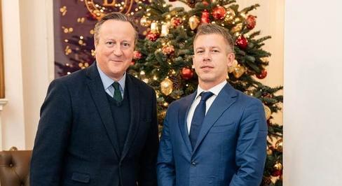 Magyar Péter David Cameron volt brit miniszterelnökkel tárgyalt Londonban