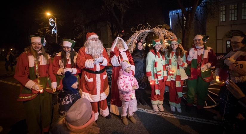 Újra Hajdúszoboszlóra költözött a Mikulás! – fotókkal, videóval!