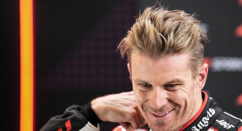 Hivatalos: Bortoleto és Hülkenberg vezetheti az F1-es Saubert kedden