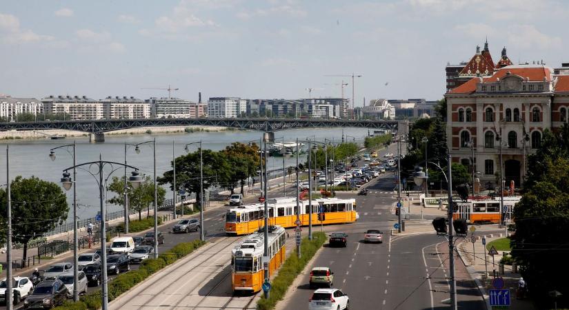 Fontos akadály tűnt el a Gellérthegyi Sikló útjából