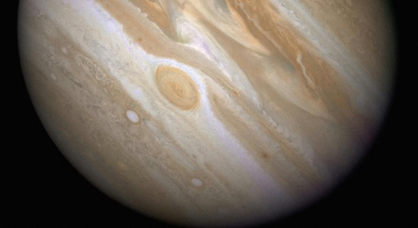 Nézz az ég felé: egy karnyújtásnyira ragyog a Jupiter