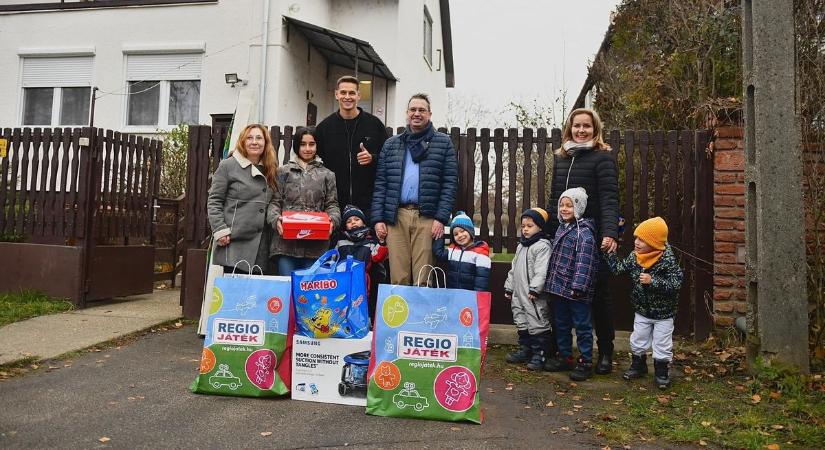 A Tégláskert utcai befogadó otthonba is megérkezett a Mikulás – fotóval!